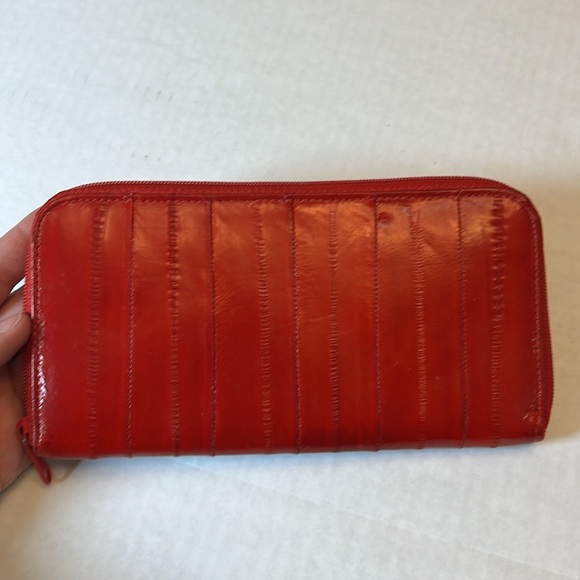 EEL SKIN VINTAGE RED WALLET - Picture 2 of 16